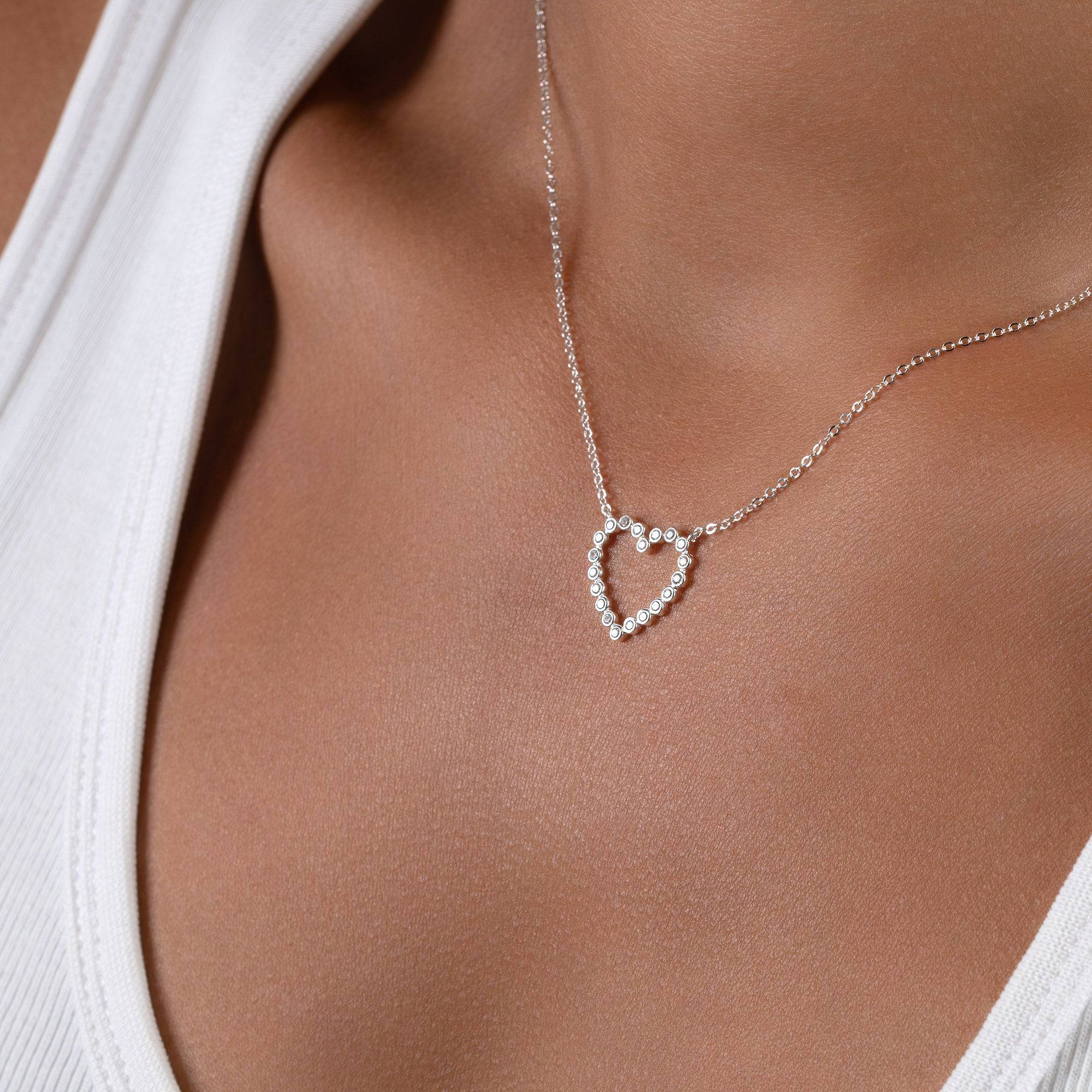 Cubic Zirconia Heart Necklace - Image 4