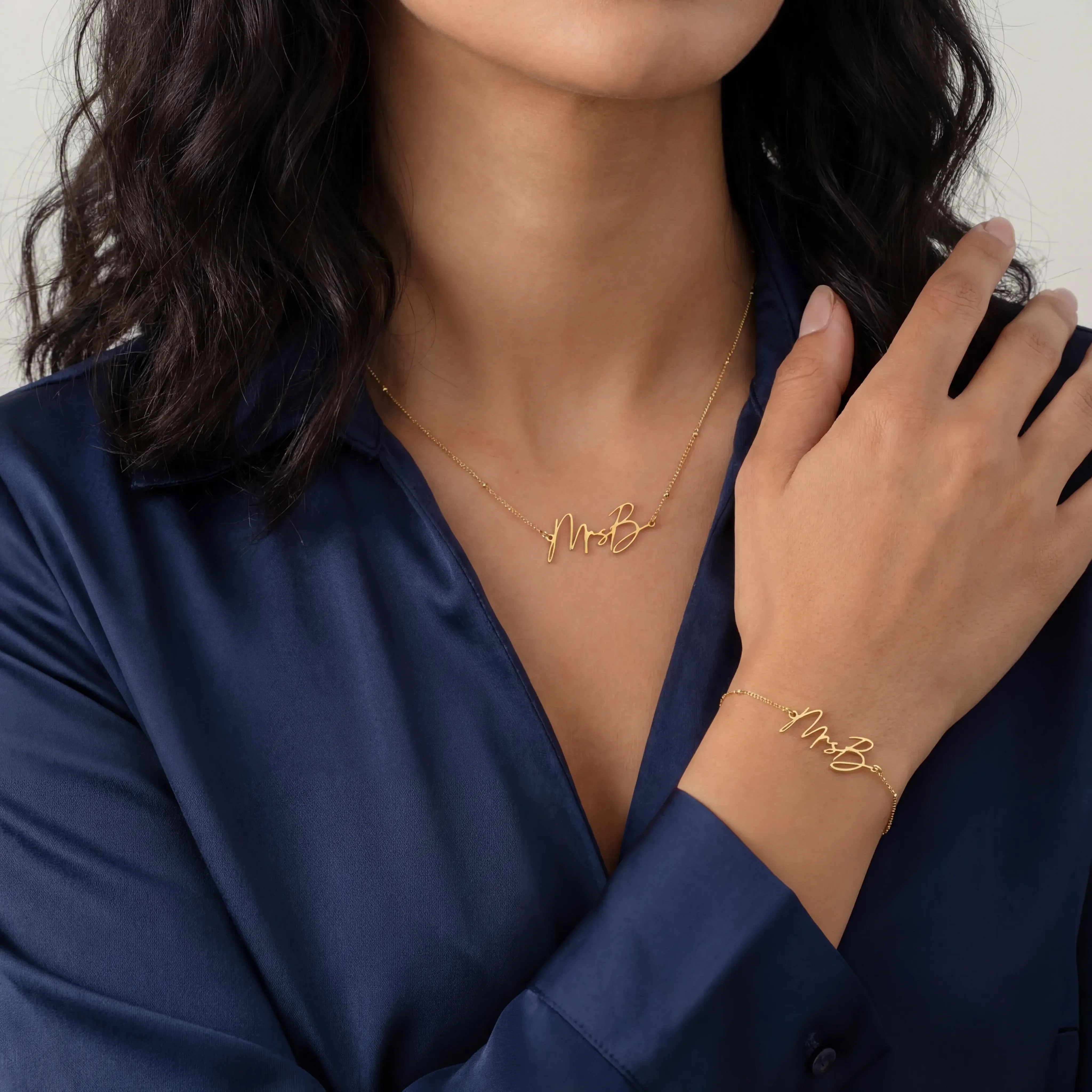 Personalised Mrs Bracelet - Image 3