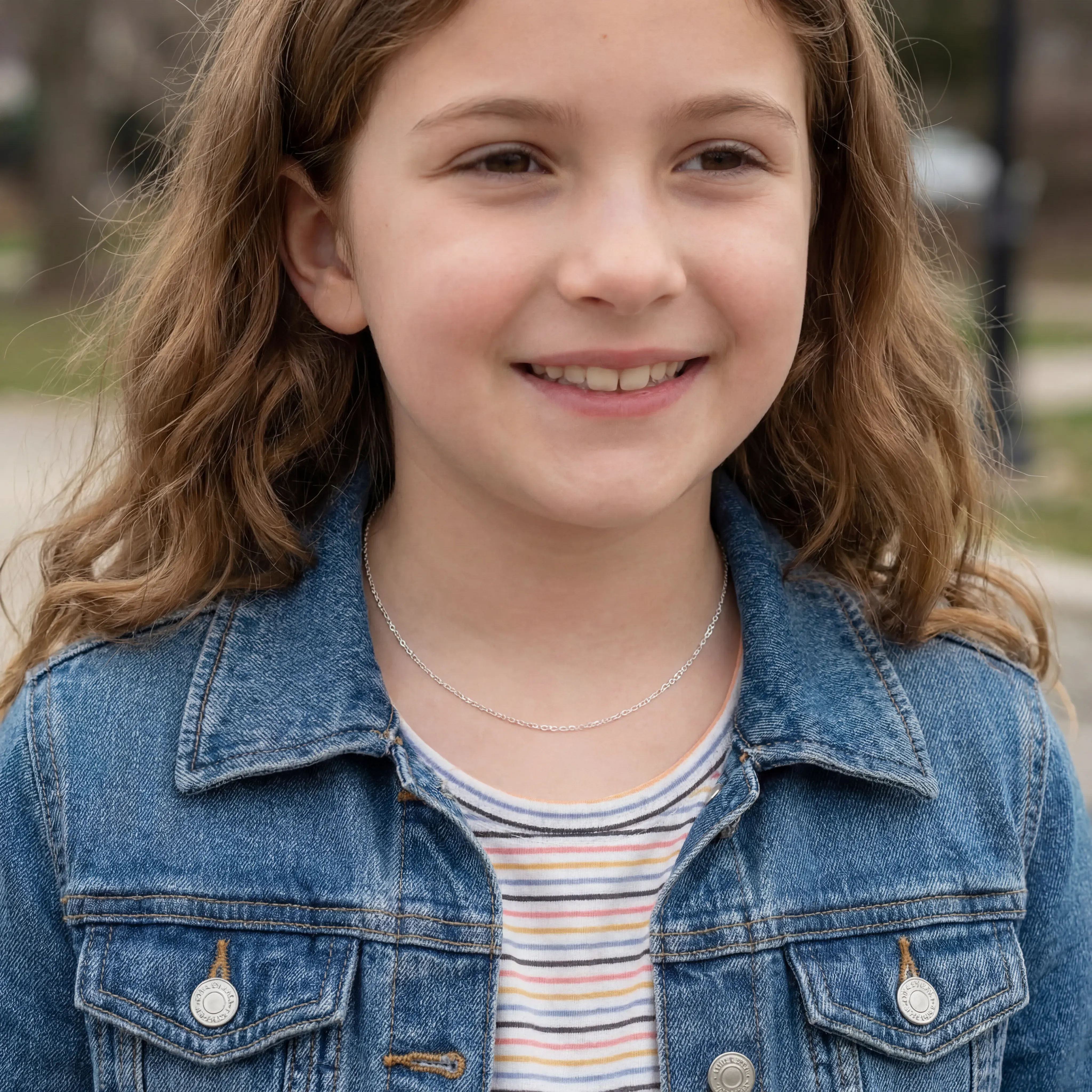Kids Anchor Chain Necklace - Image 3