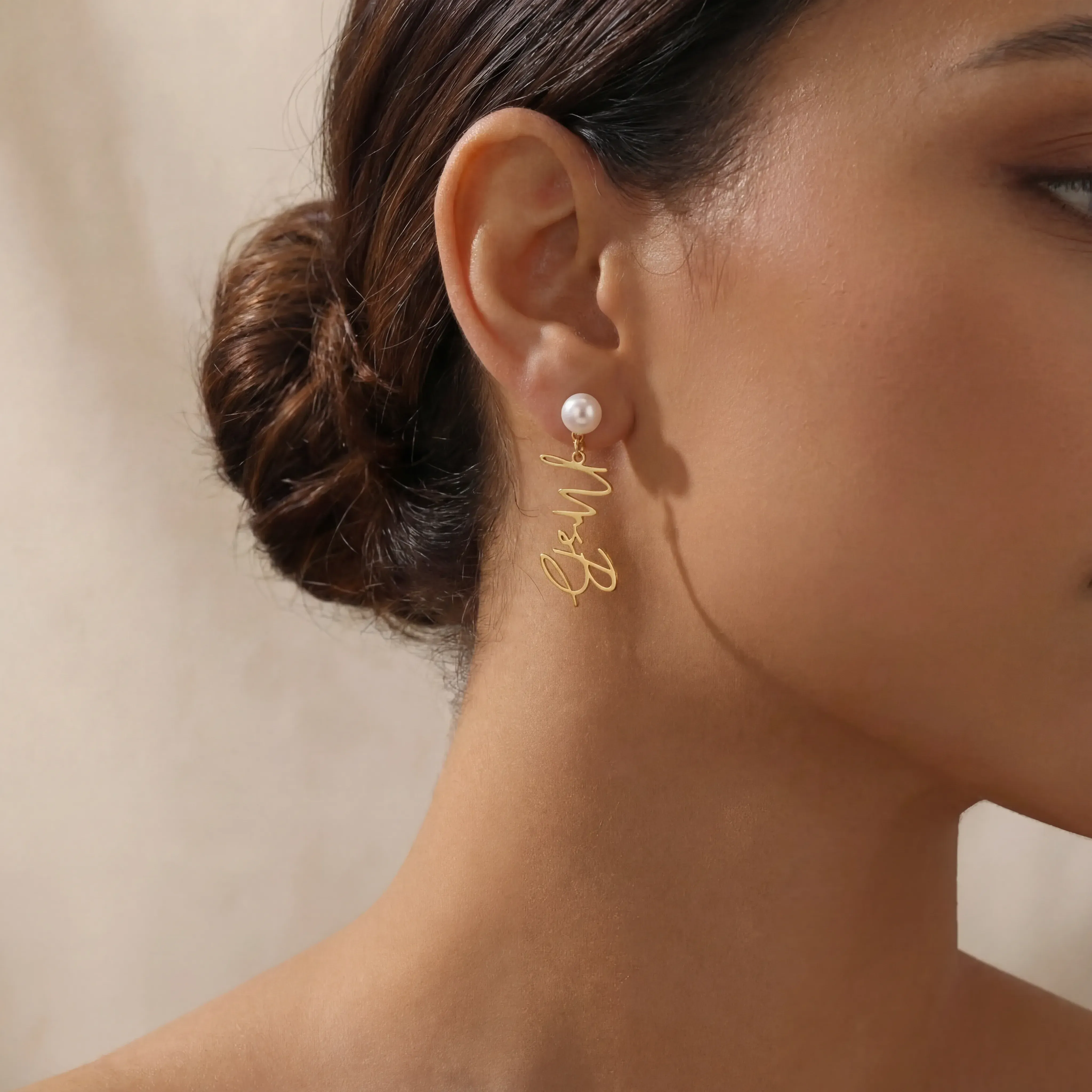 Personalised Mrs Earrings - Image 8